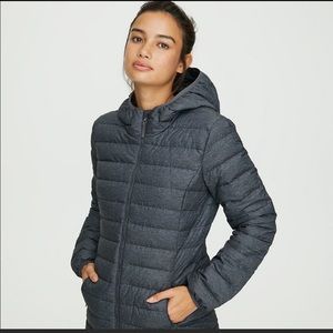 Light weight grey puffer